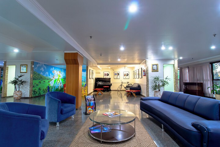Guest Lobby