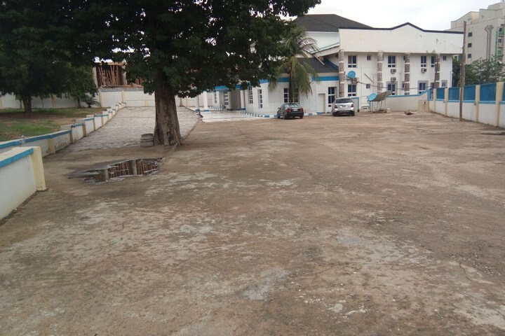 Property Grounds 23 of 23