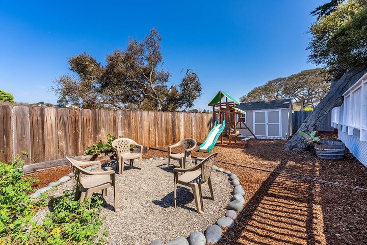 Property Grounds 23 of 28