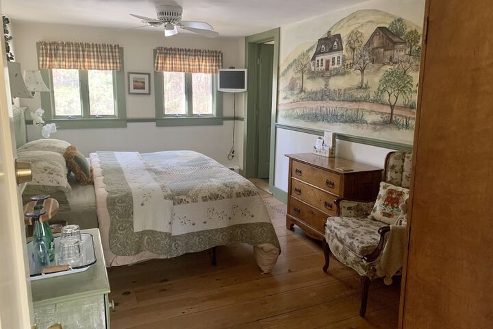 Room 13 of 73