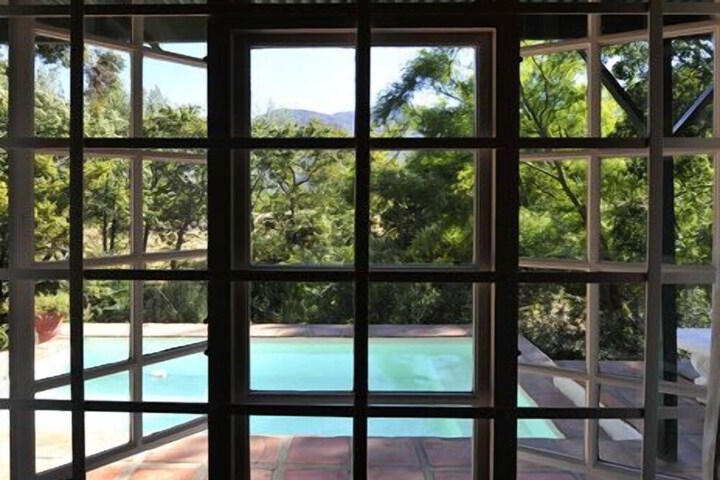 Hotel with Pool
