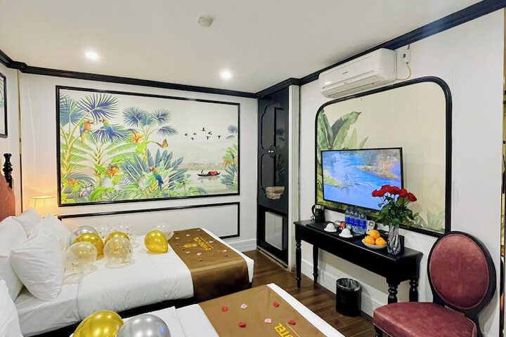 Room 84 of 113