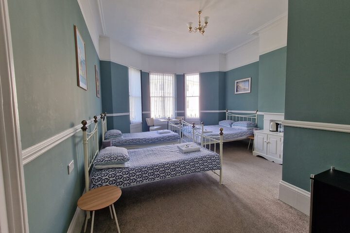 Room 29 of 86
