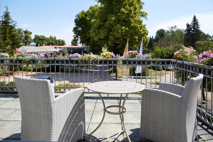 Terrace/Patio 61 of 68
