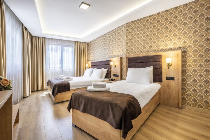 Room 14 of 26