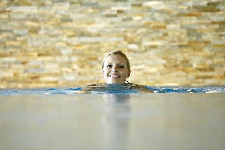 Pool 19 of 61