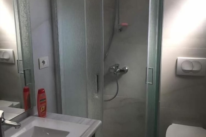 Room 36 of 67