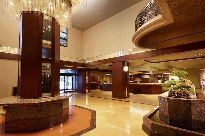 Hotel Interior 4 of 134
