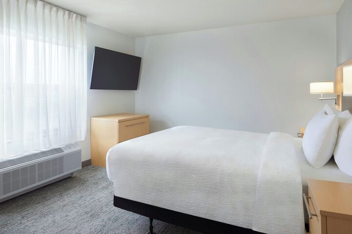 Room 7 of 34