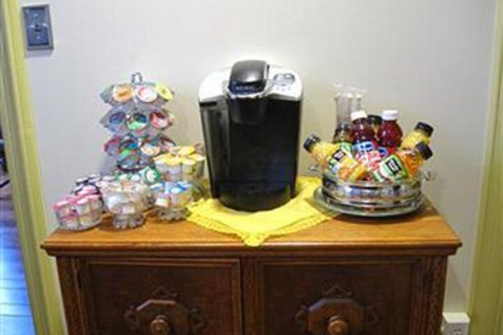 Breakfast/Coffee Service 4 of 23