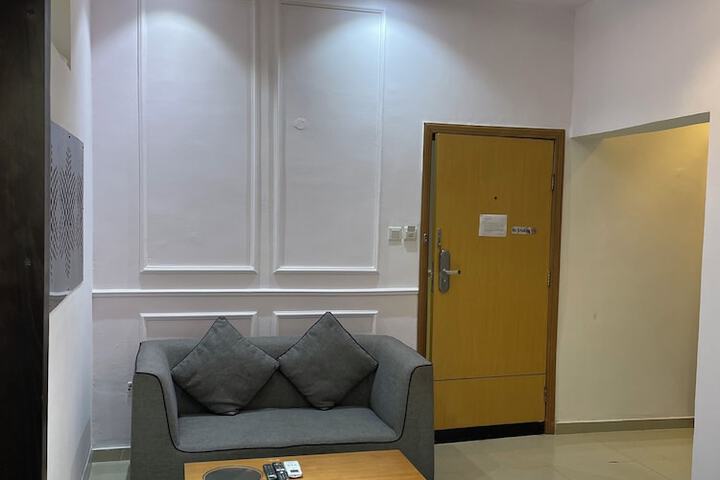 Room 202 of 288