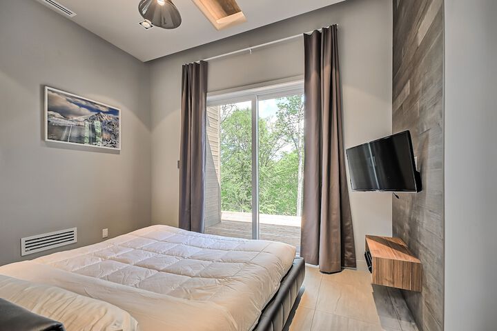 Room 20 of 325