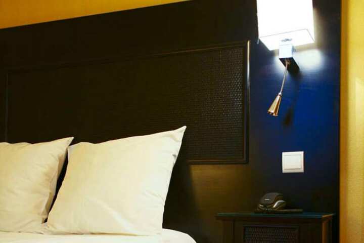 Room 15 of 29
