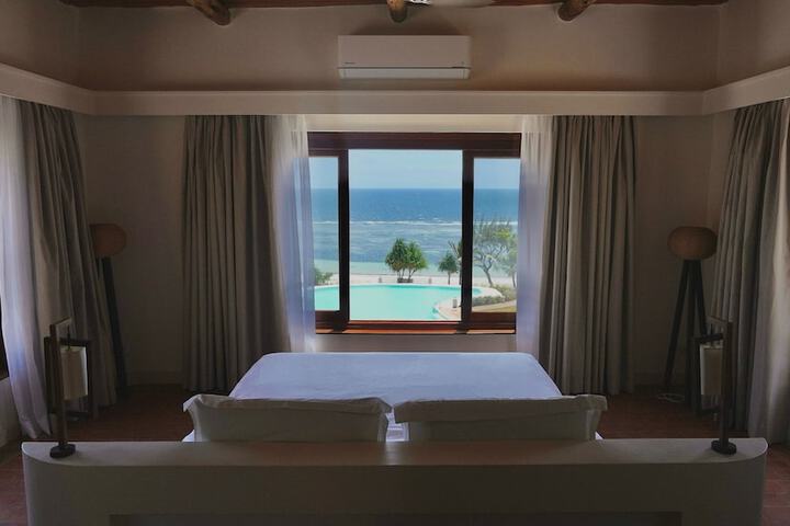 Room 9 of 21
