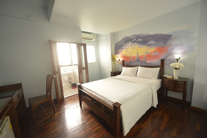 Room 93 of 167
