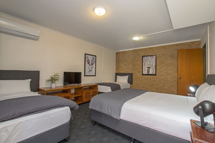 Room 2 of 26