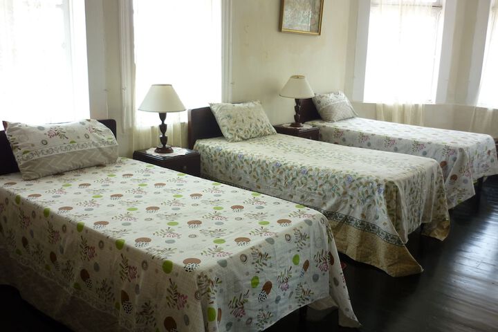 Room 37 of 40