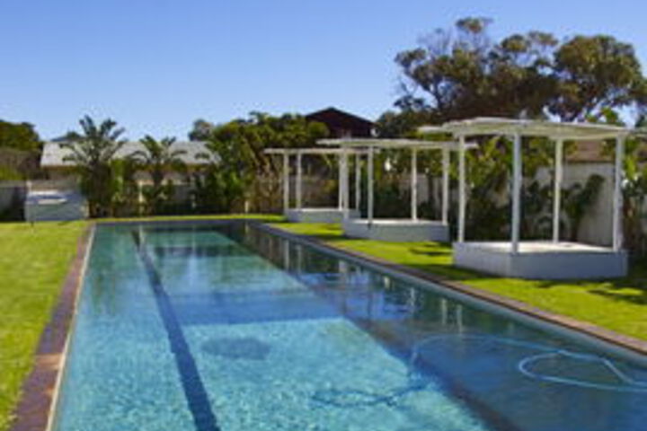Pool 51 of 67