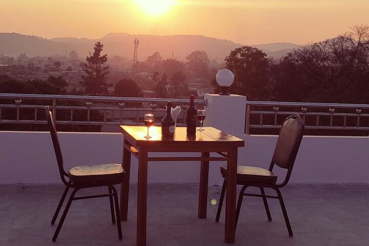 Dining 17 of 23