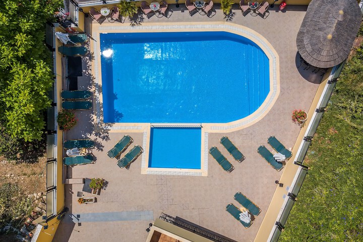 Hotel 116 of 117
