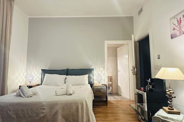 Room 15 of 37