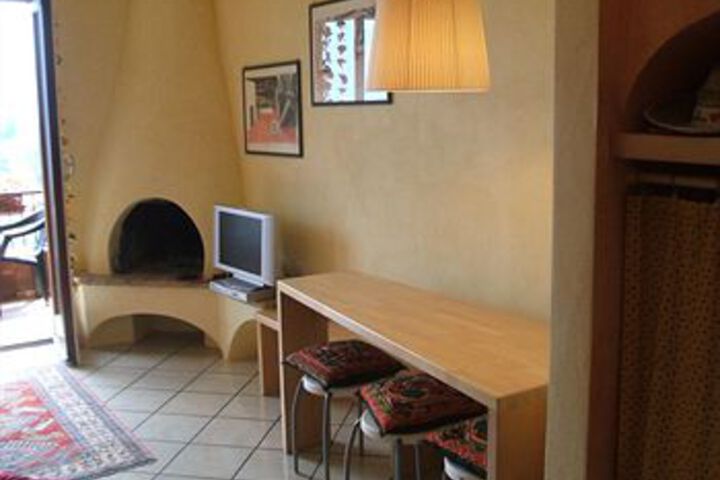 Room 30 of 50