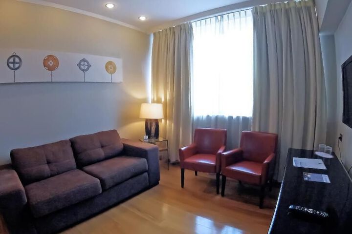 Room 14 of 35