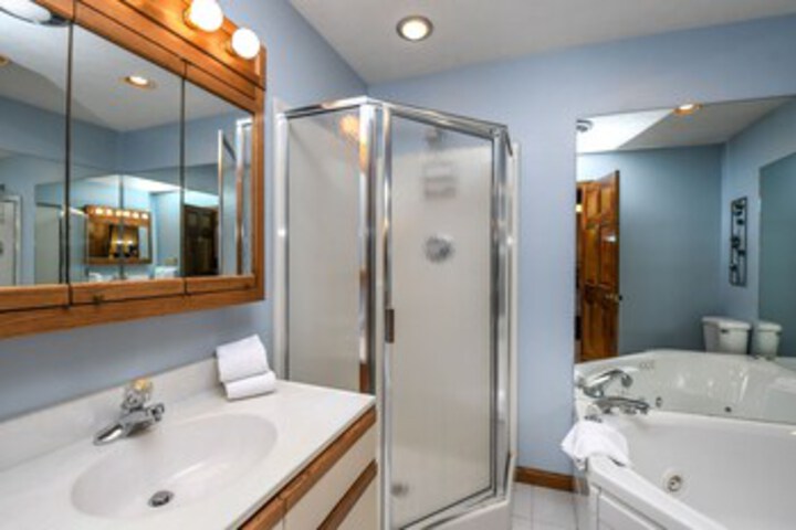 Room 5 of 26