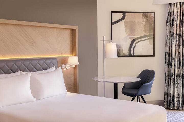 Room 20 of 87