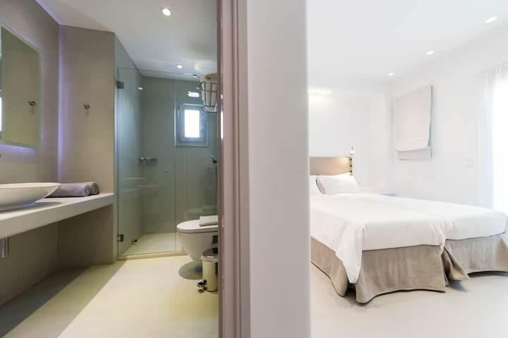 Room 14 of 164