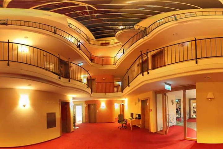 Hotel 2 of 57
