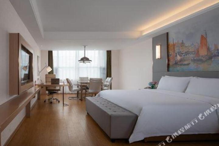 Vienna Hotel
