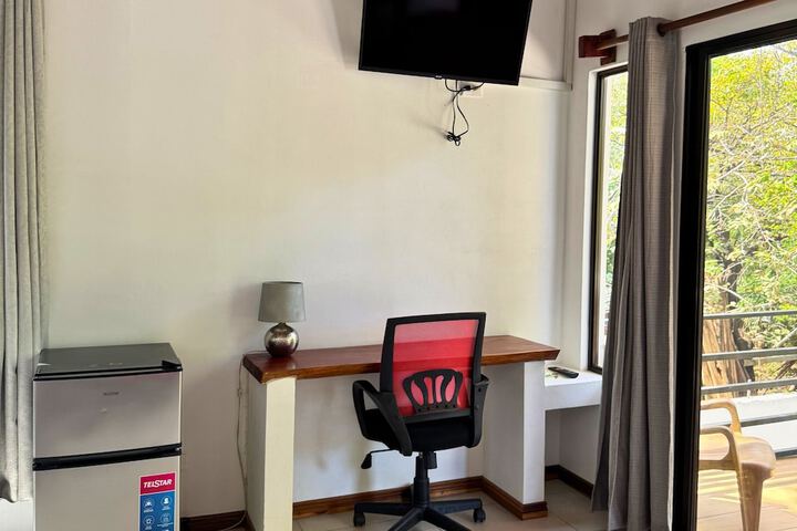 Room 26 of 193