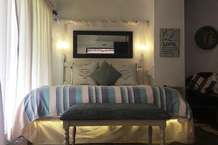Room 28 of 52