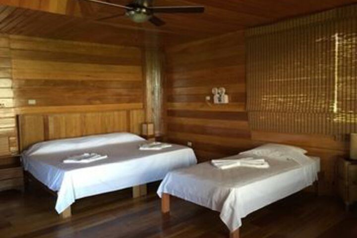 Room 7 of 25