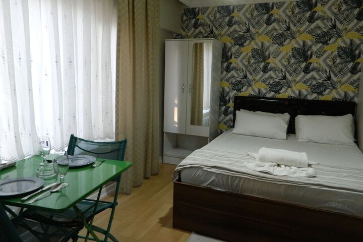 Room 34 of 75