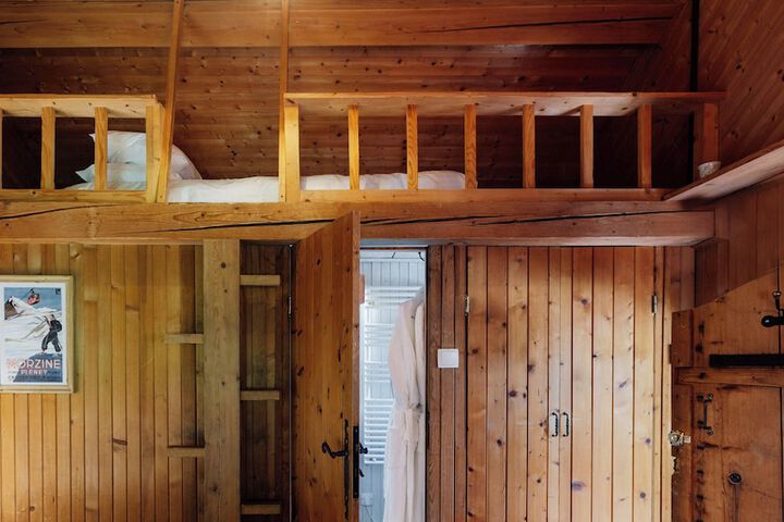 Room 7 of 79