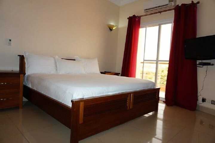 Room 2 of 14