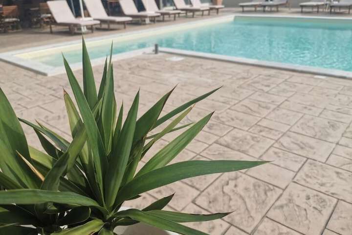 Pool 29 of 59