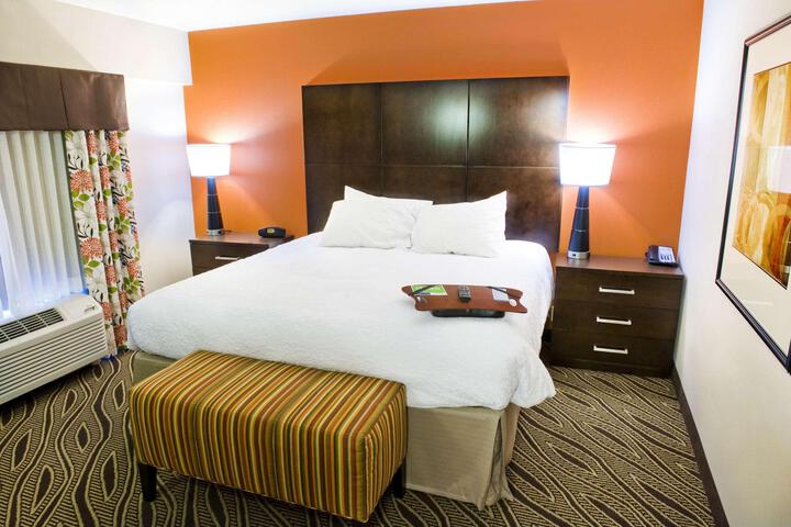 1 King Bed (18 of 18)