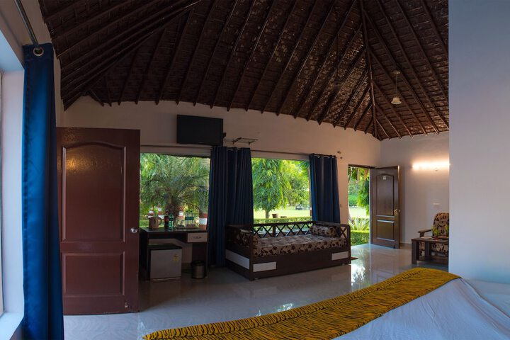 Room 3 of 13