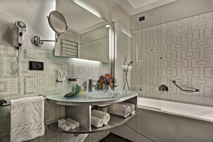 Bath Photo