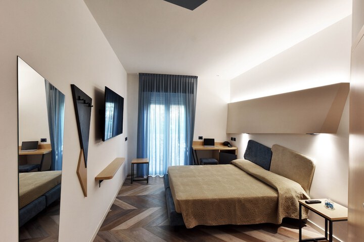 Room 25 of 70