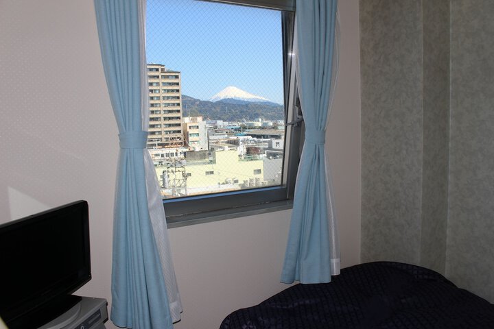 Room 4 of 44