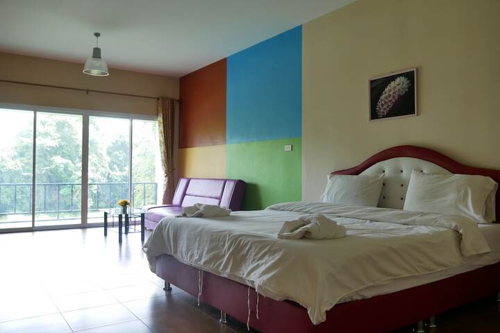 Room 29 of 63