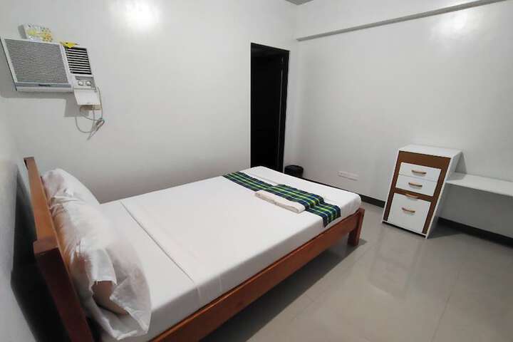 Room 14 of 43