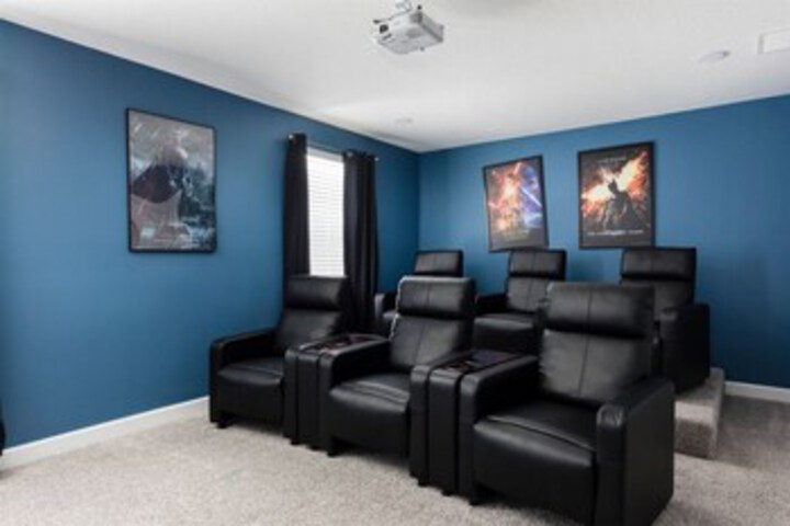 Room 17 of 43