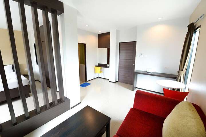 Room 18 of 49