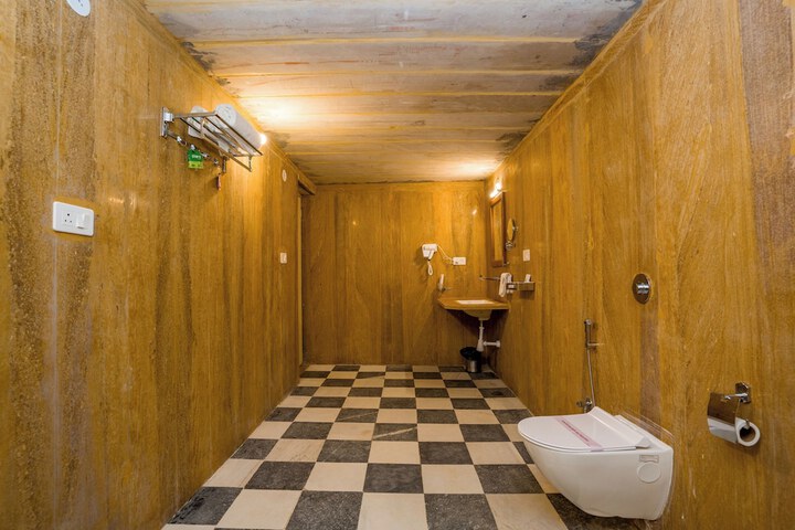 Room 22 of 55