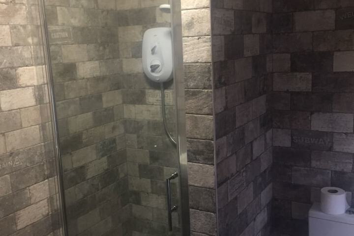 Room 10 of 25
